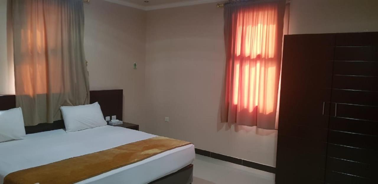 Sanabel Al Mish'An Furnished Units Aparthotel Al Jithamiyah Bagian luar foto
